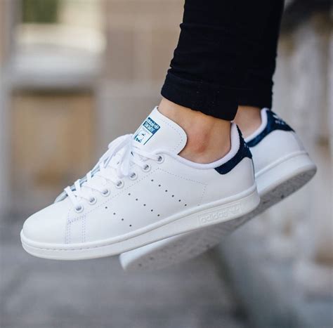 stan smith adidas for women.